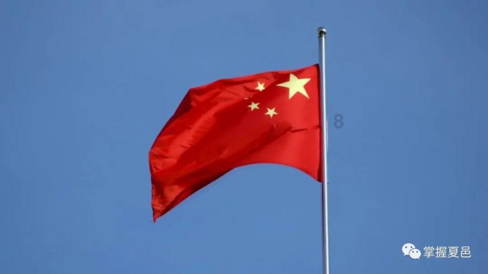 一个关系挺好的男生跟我表白，我还要读研就委婉拒绝了，后来他在工作上更努力了，他值得信任吧？